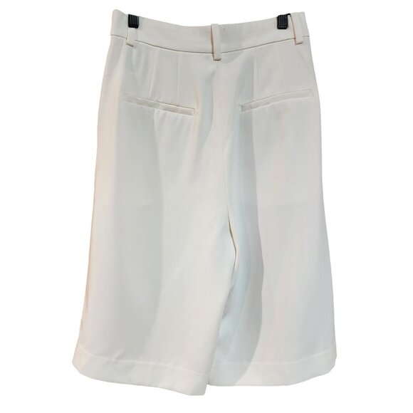 H&M Womens Pleated Wide-Leg White Shorts Size 4 Polyester Blend - Picture 2 of 4